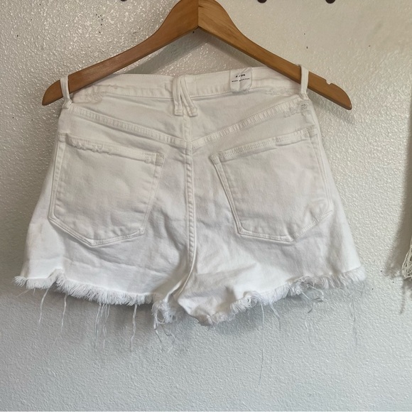 Good AMERICAN Good '90s Short in White size 2/26 new - Picture 5 of 14